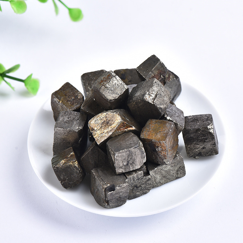 Pyrite, chalcopyrite, mineral crystals, natural ores, rough stones, teaching specimens, collectibles, mineral specimens, rough stones