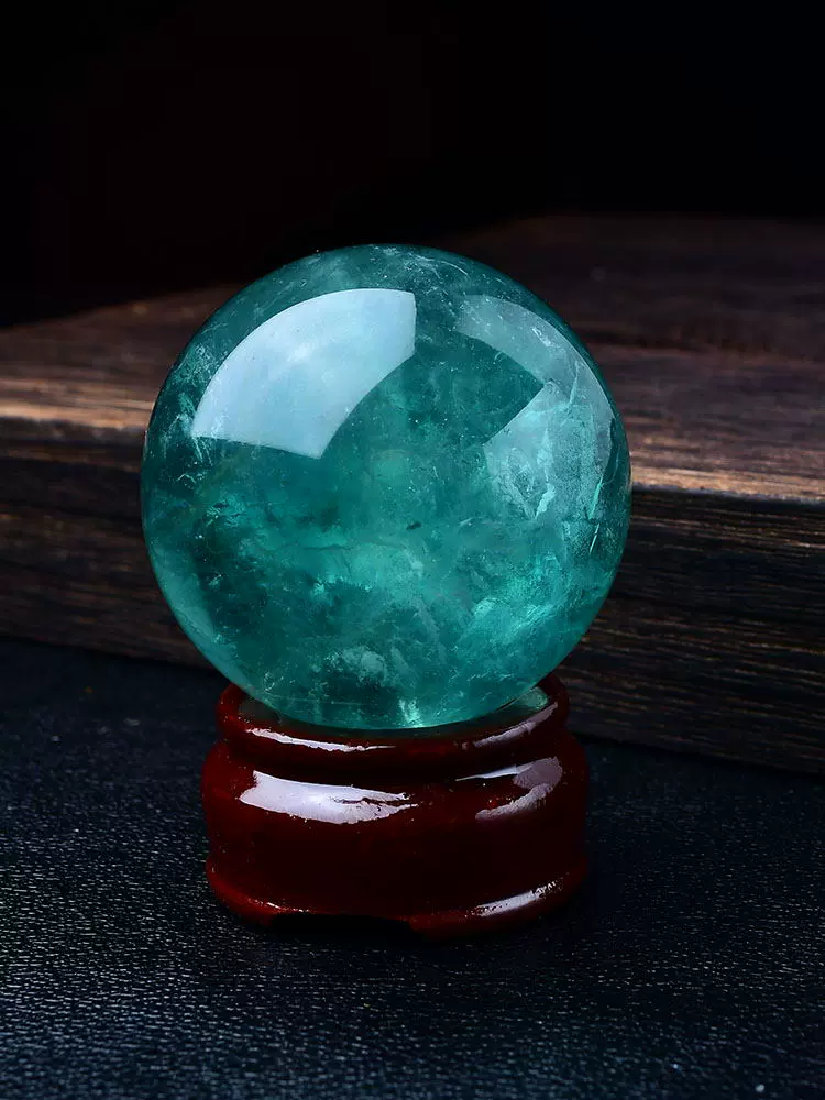 Natural green fluorite ball decoration green crystal about raw stone home porch office desktop decoration opening gift