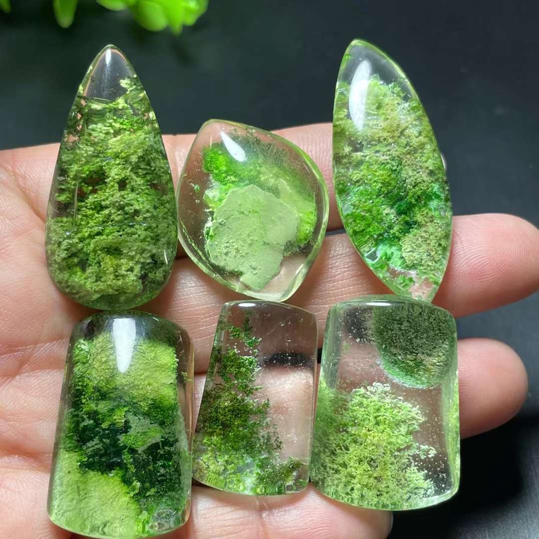 Natural ghost Green Ghost Four seasons ghost raw stone pendant simple fashion for men and women