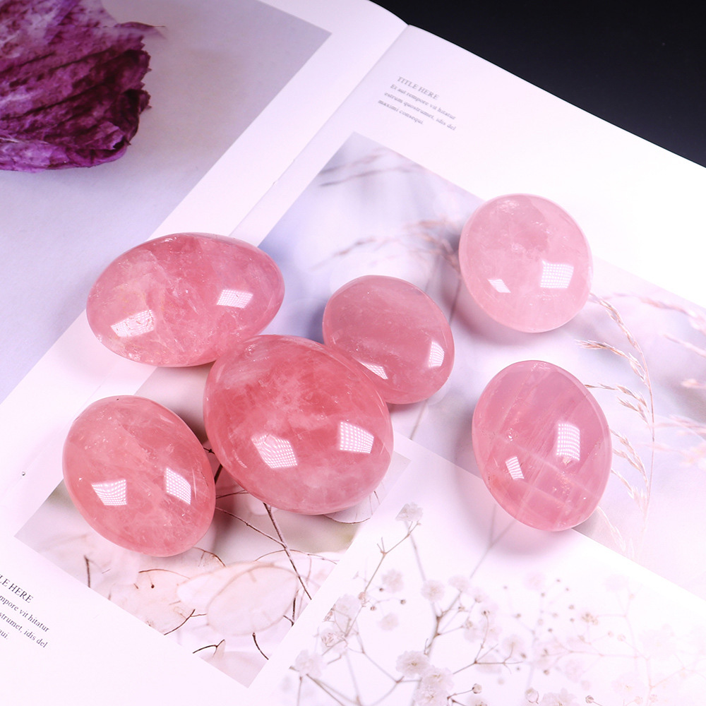 Natural Madagasca powder crystal Hibiscus stone Love Crystal raw stone large grain play energy gemstone