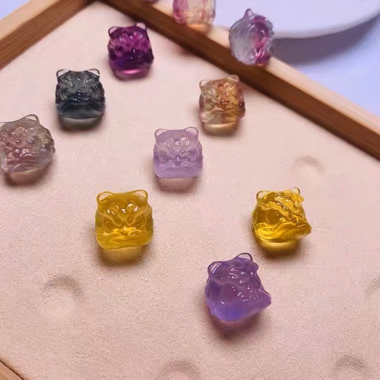 Natural fluorite lion lion string decorated with tourmaline color everything hand DIY bracelet necklace accessories