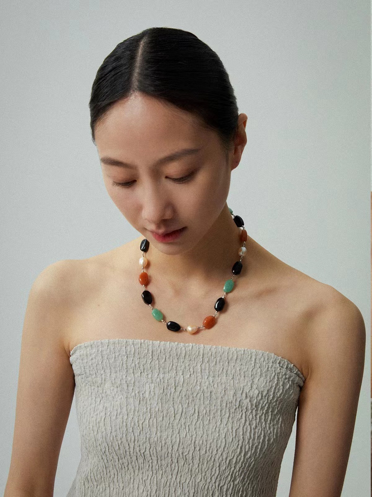 New Niche Design Colored Gemstone Pearl Necklace Women's Clavicle Chain