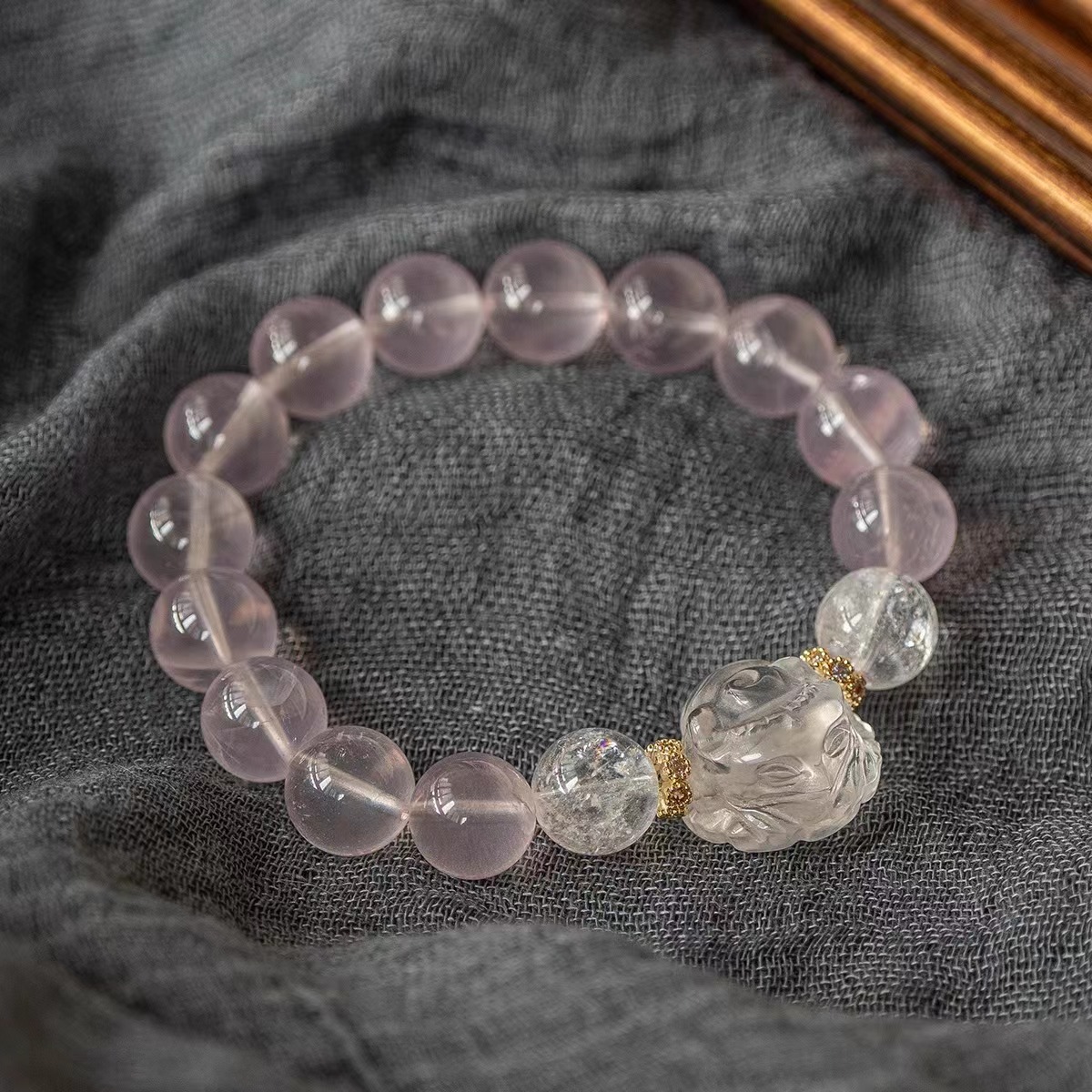 Pink natural pink crystal female hibiscus crystal hand ornament