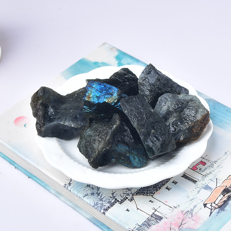 Natural crystal rough blue labradorite, moonstone rough ore standard aromatherapy stone, diffuser stone, home decoration ornaments