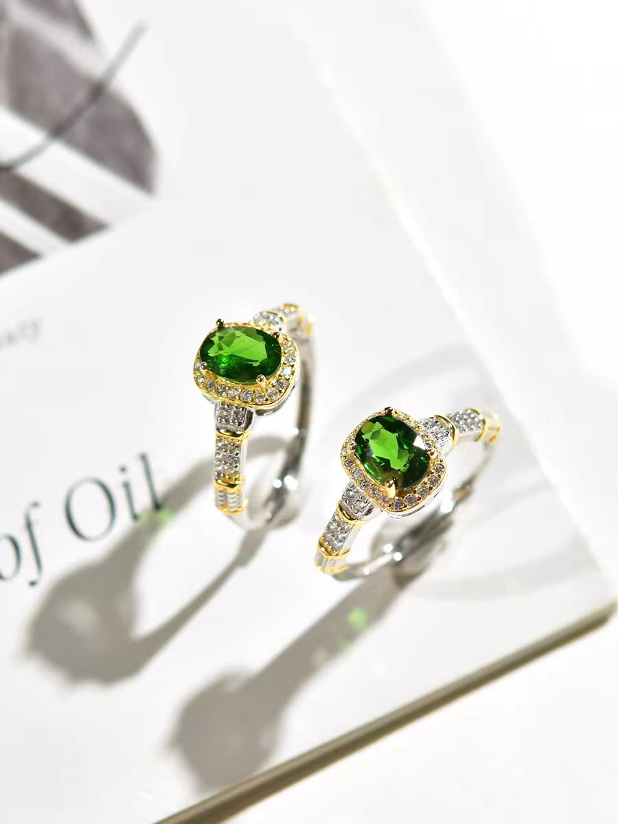 Diopside Ring Women's S925 Silver Light Luxury Niche Design Sense Silver Ring Ring Mouth Adjustable