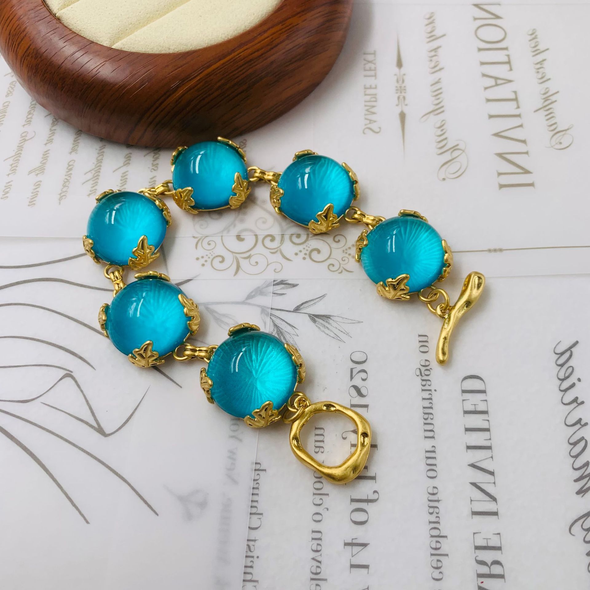 vintage Western vintage pure copper glass inlaid set warm gold heavy industry haze blue bracelet