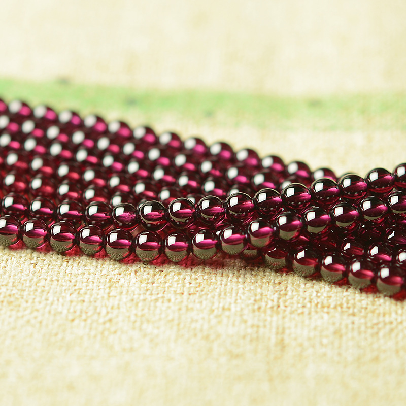 Natural purple tooth black rose garnet loose bead Collection grade (almost net)
