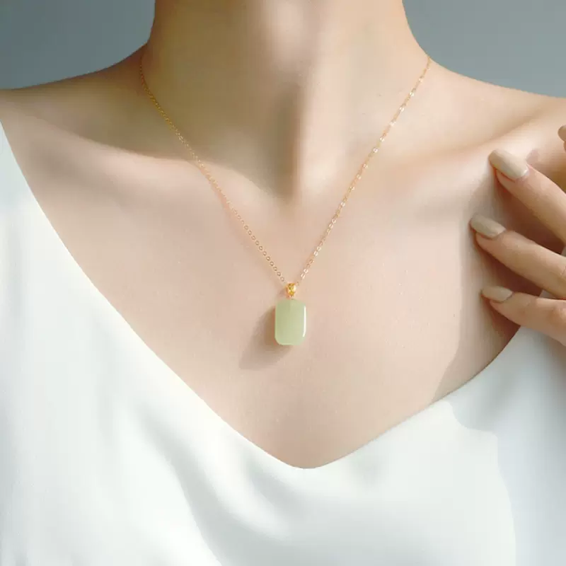 Wushi brand Hetian jade pendant pendant jade necklace female 18k gold inlaid jade new jade pendant