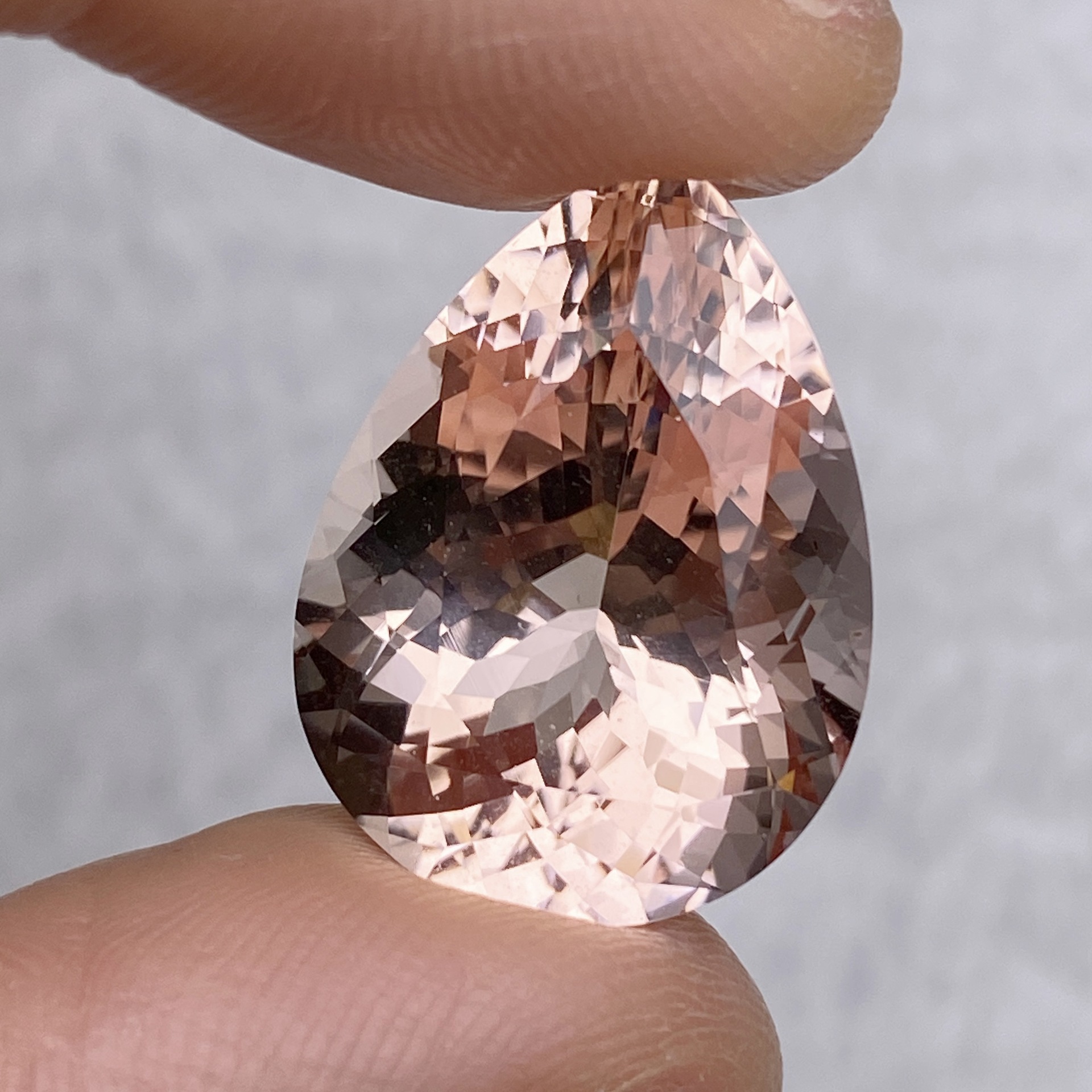 Natural Morganite Peach Pink Lotus Colored Loose Stone Drop Pear Shape Pure 22.55 Carat GUILD Certificate Free Shipping