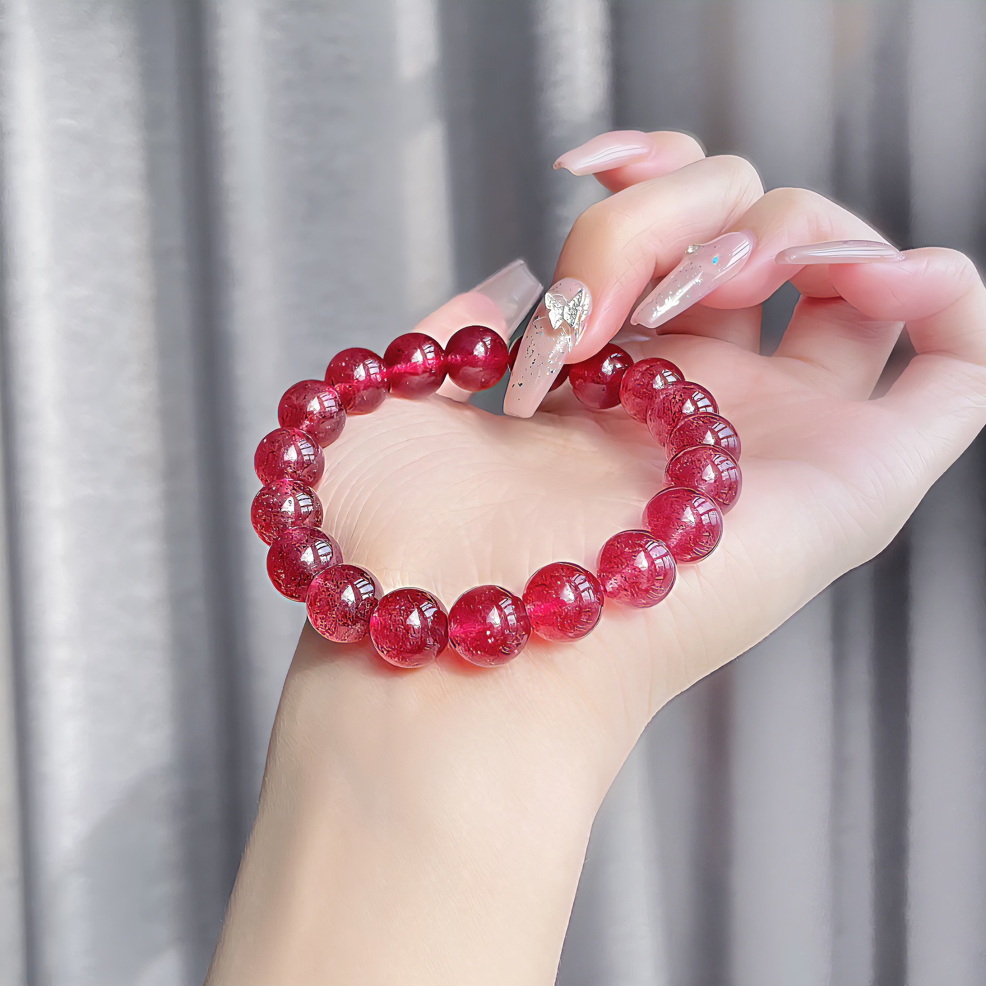 Crystal Natural Red Strawberry Crystal Bracelet Accessories Crystal hand jewelry