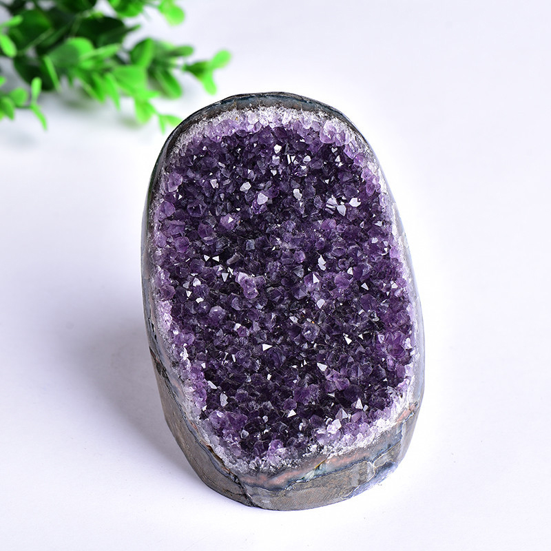 Natural Uruguayan amethyst cluster amethyst geode crystal family original stone home feng shui ornaments