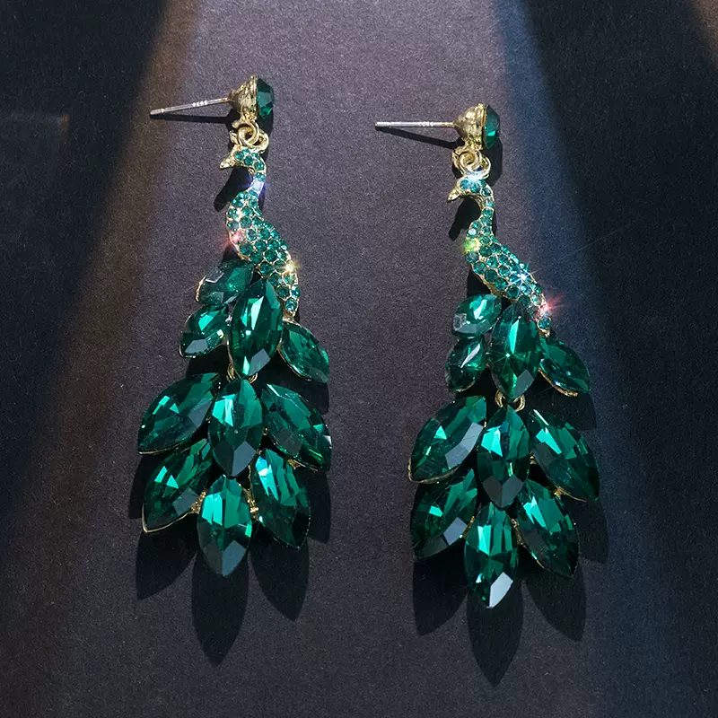 Green peacock crystal earrings Japanese and Korean temperament solid color animal earrings light luxury niche design sense of earrings female new